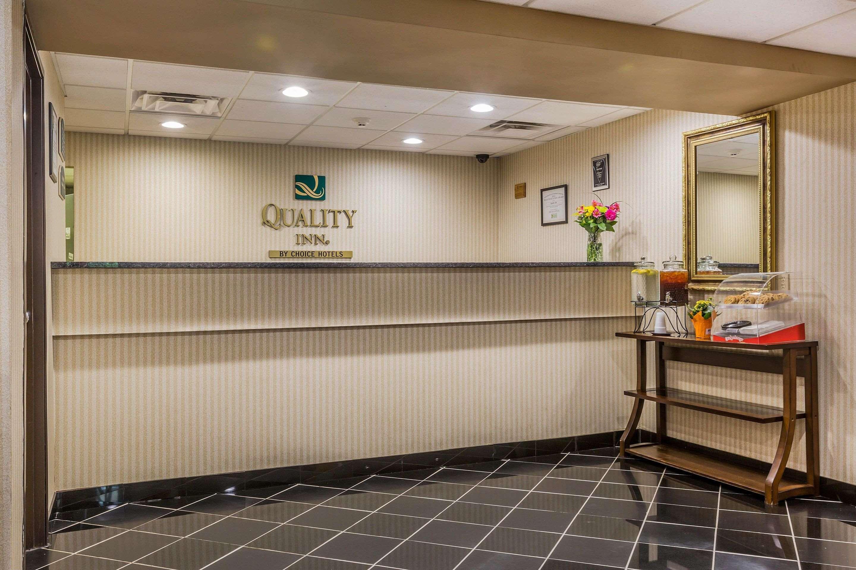 Quality Inn Hyde Park - Poughkeepsie North Exteriör bild